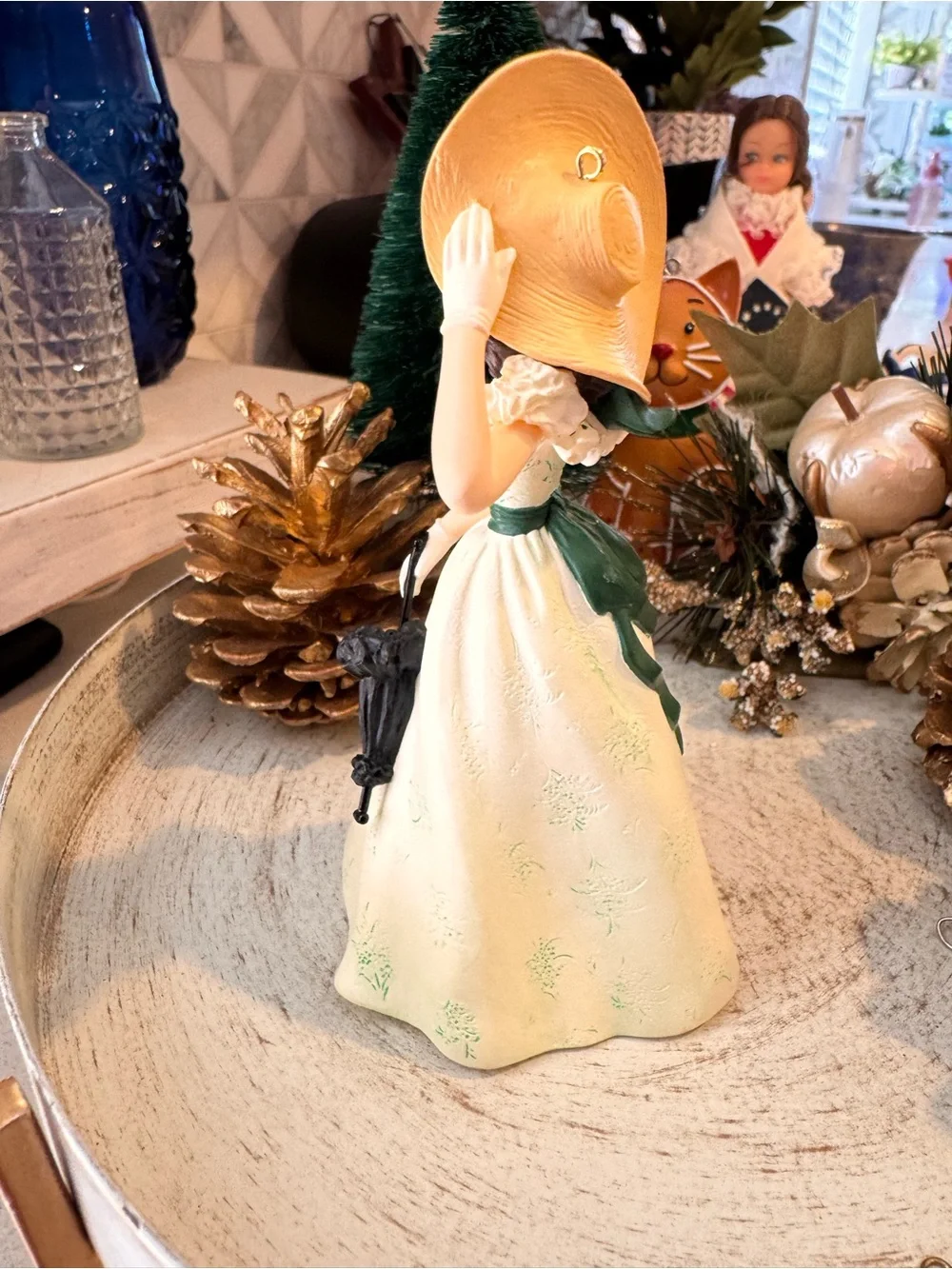 Vintage 1998 Hallmark Keepsake Scarlett O’Hara Ornament (GWTW)